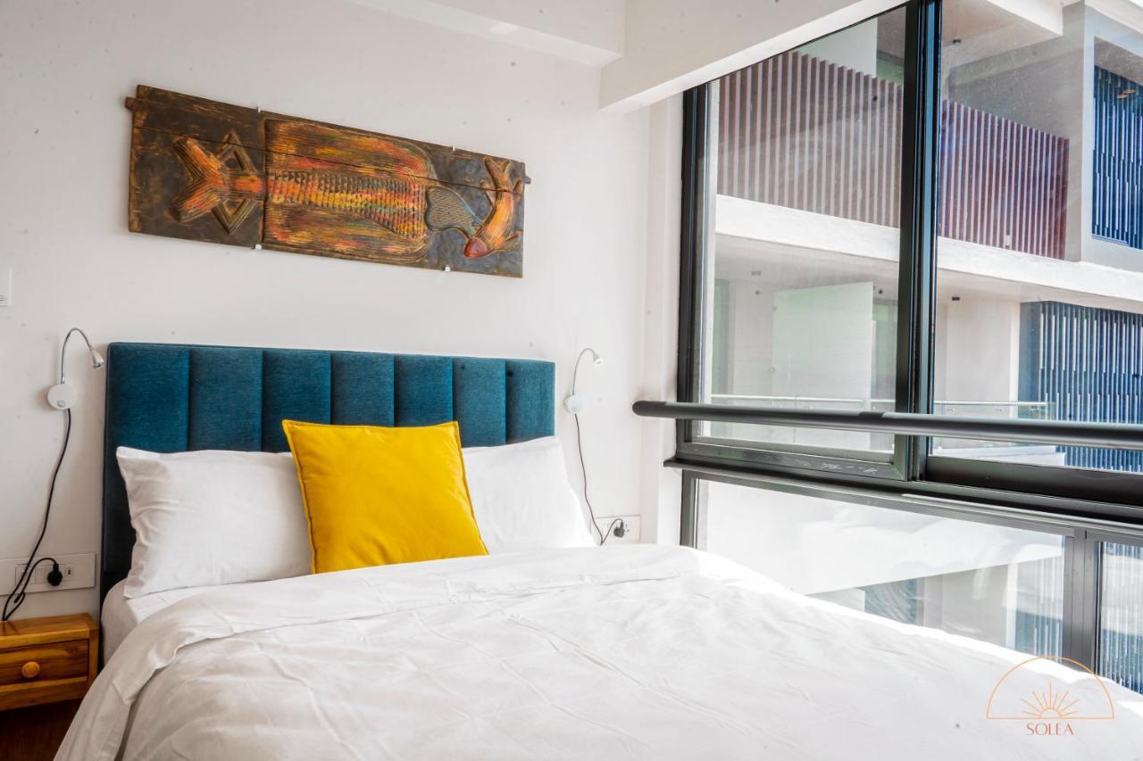 Solea 1 Bedroom Apartment - Central, Comfortable, Cozy, Balcony, Pool, Gym Accra Kültér fotó
